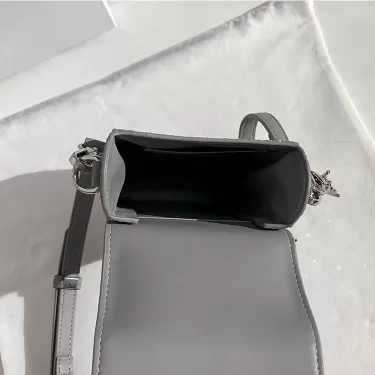 Garden Elegance Women’s Handbag